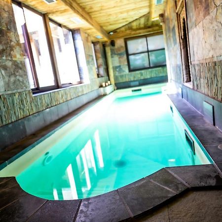 Hotel Et Spa Le Lion D'Or Pont-Évêque 외부 사진