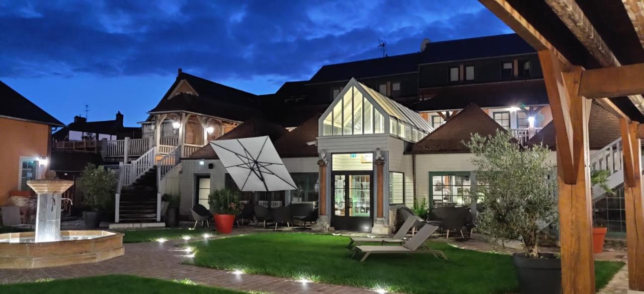 Hotel Et Spa Le Lion D'Or Pont-Évêque 외부 사진