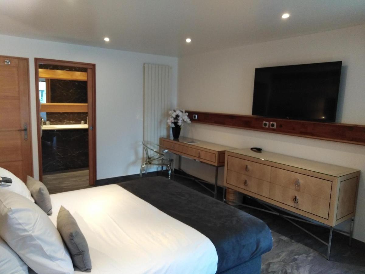 Hotel Et Spa Le Lion D'Or Pont-Évêque 외부 사진