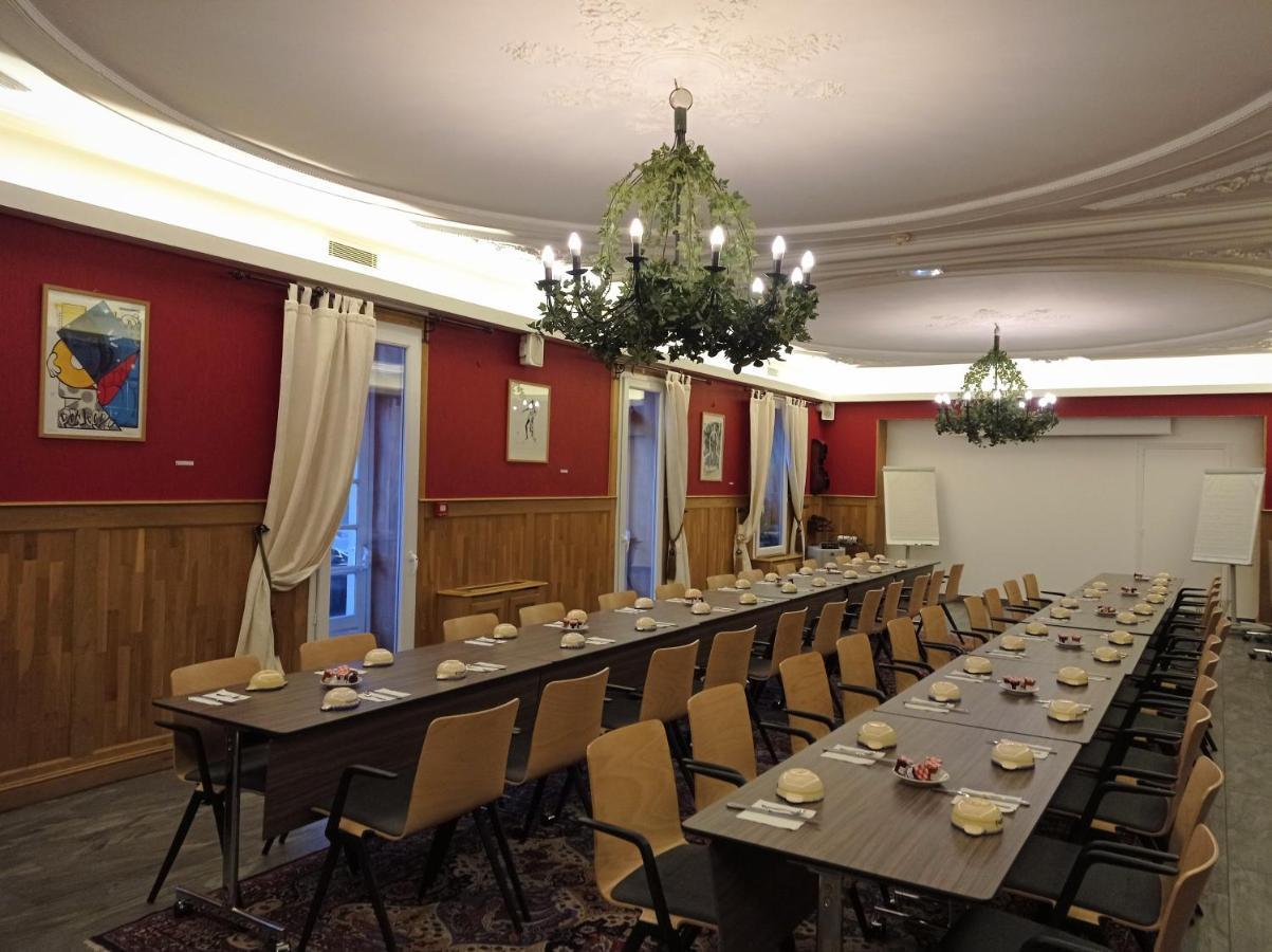Hotel Et Spa Le Lion D'Or Pont-Évêque 외부 사진